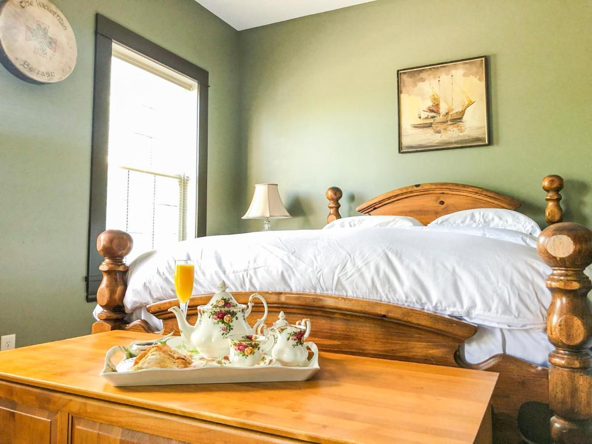 Wolf Creek Bed And Breakfast Ponoka Екстериор снимка
